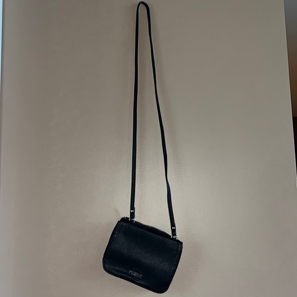 Roots crossbody purse - Picture 2 of 8